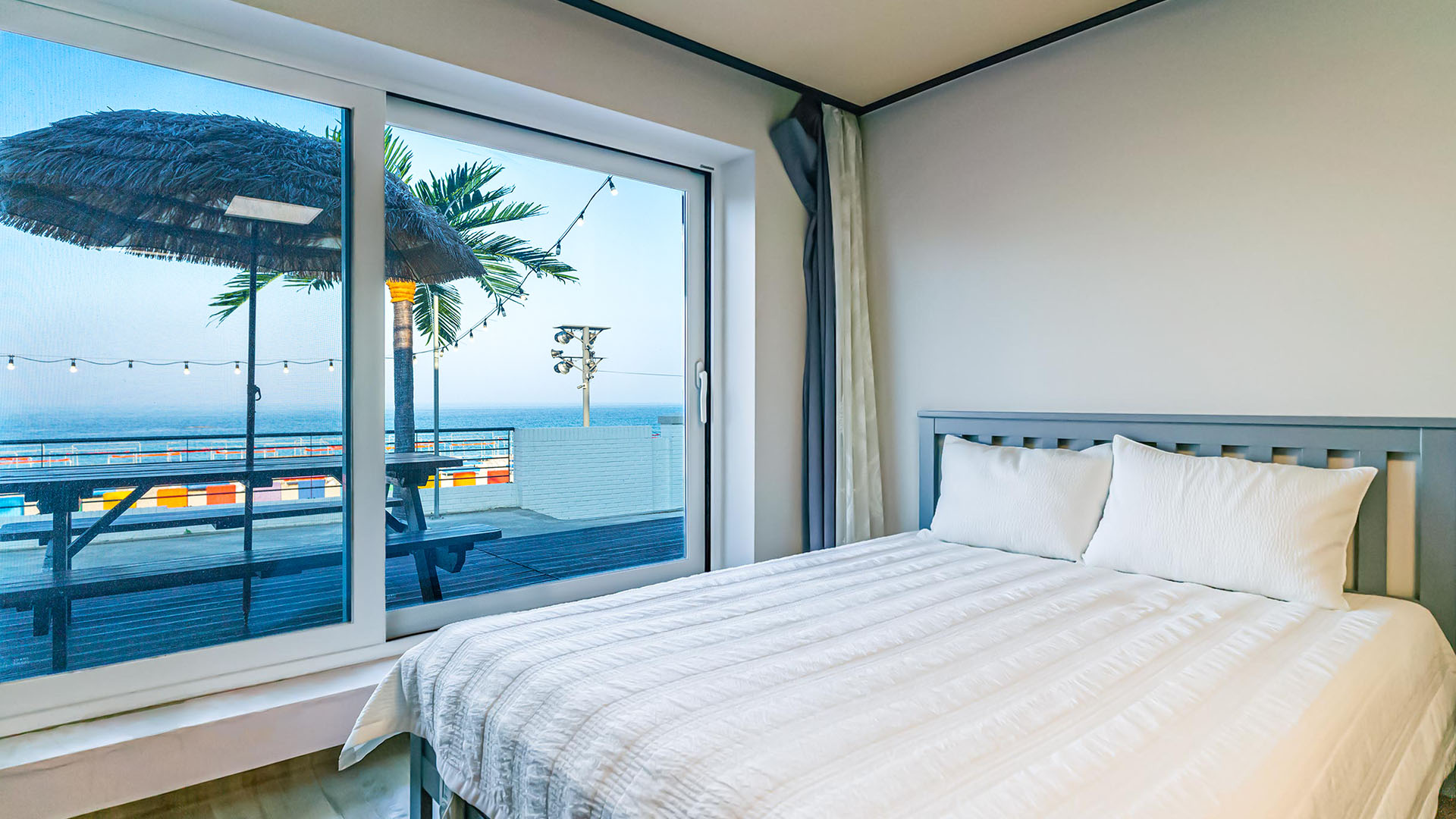 슬라이드 이미지4