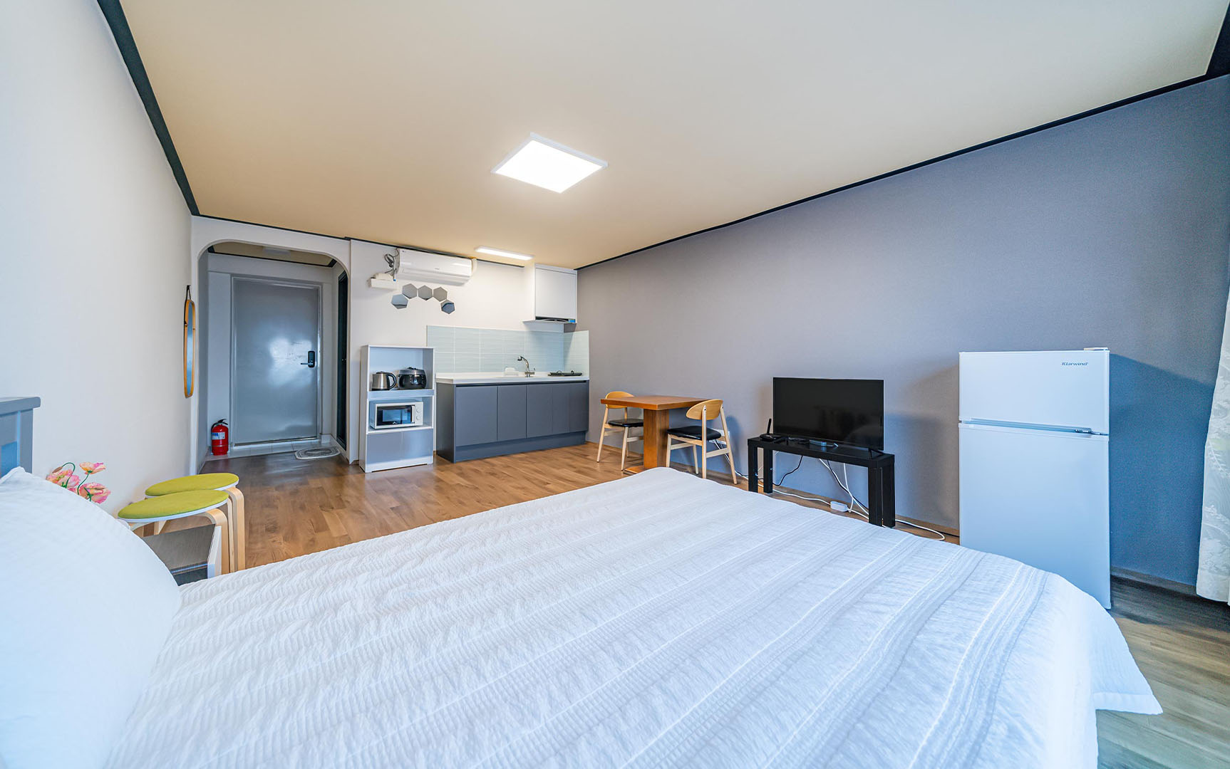 슬라이드 이미지4